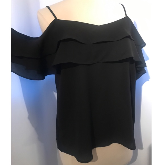 Off Shoulder Ruffle Top with Spaghetti Straps - Picture 3 of 8